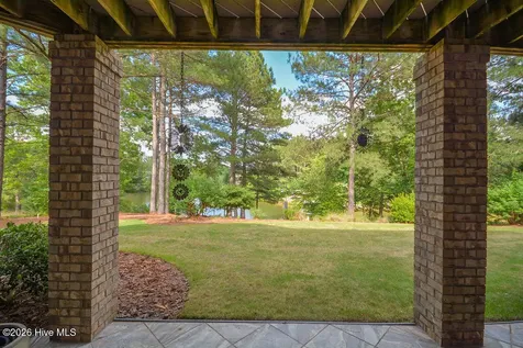 210 Beths Point West End NC 27376