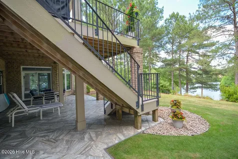 210 Beths Point West End NC 27376
