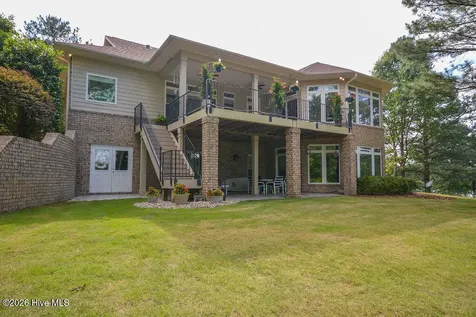 210 Beths Point West End NC 27376