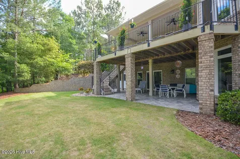 210 Beths Point West End NC 27376