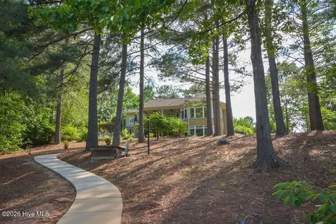 210 Beths Point West End NC 27376
