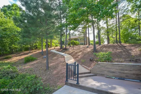 210 Beths Point West End NC 27376