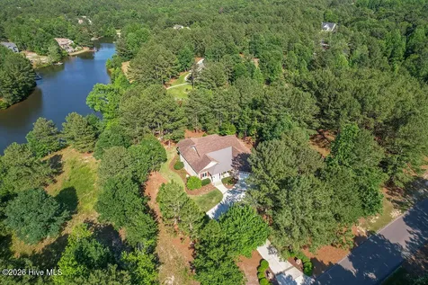 210 Beths Point West End NC 27376