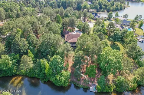 210 Beths Point West End NC 27376