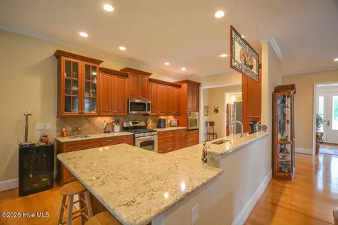 210 Beths Point West End NC 27376