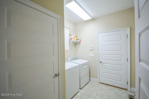 210 Beths Point West End NC 27376