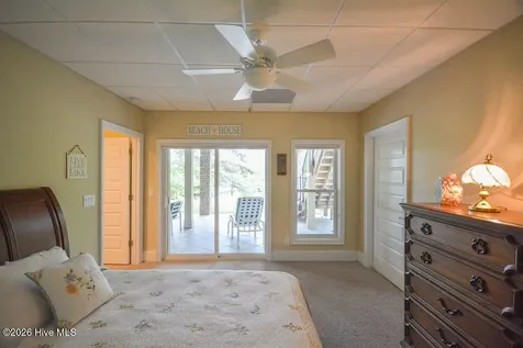 210 Beths Point West End NC 27376