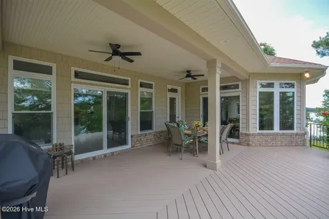 210 Beths Point West End NC 27376