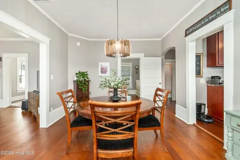 205 E Grubb Street Hertford NC 27944