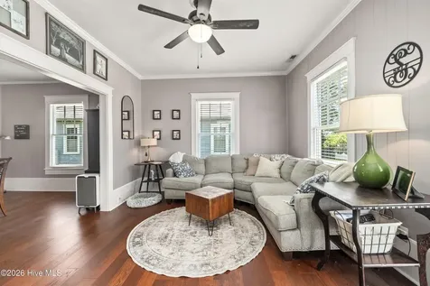 205 E Grubb Street Hertford NC 27944