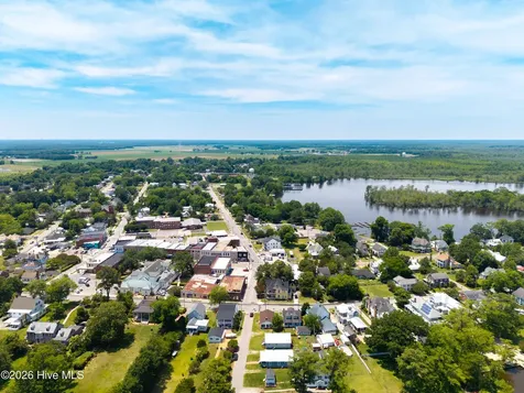 205 E Grubb Street Hertford NC 27944