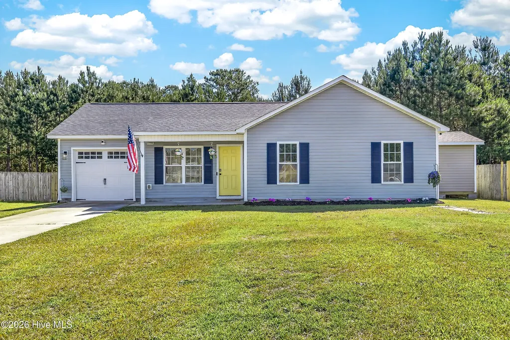 507 Cherry Blossom Lane Richlands NC 28574