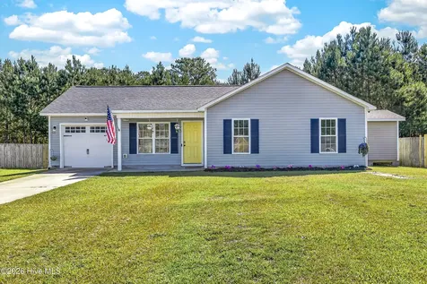 507 Cherry Blossom Lane Richlands NC 28574