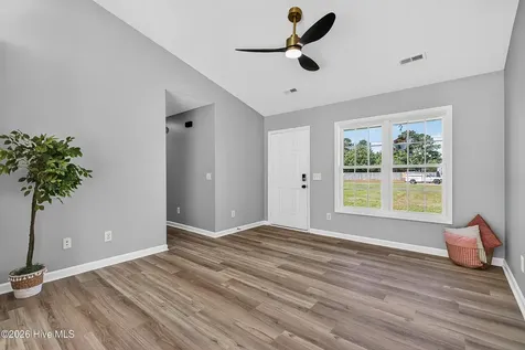 507 Cherry Blossom Lane Richlands NC 28574