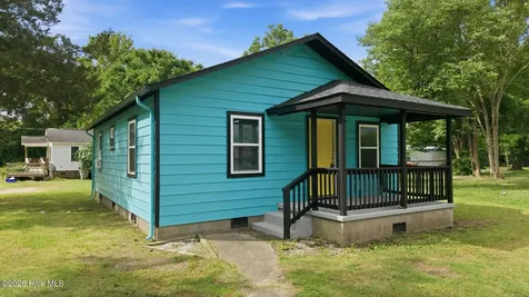 109 Bowser Court Plymouth NC 27962