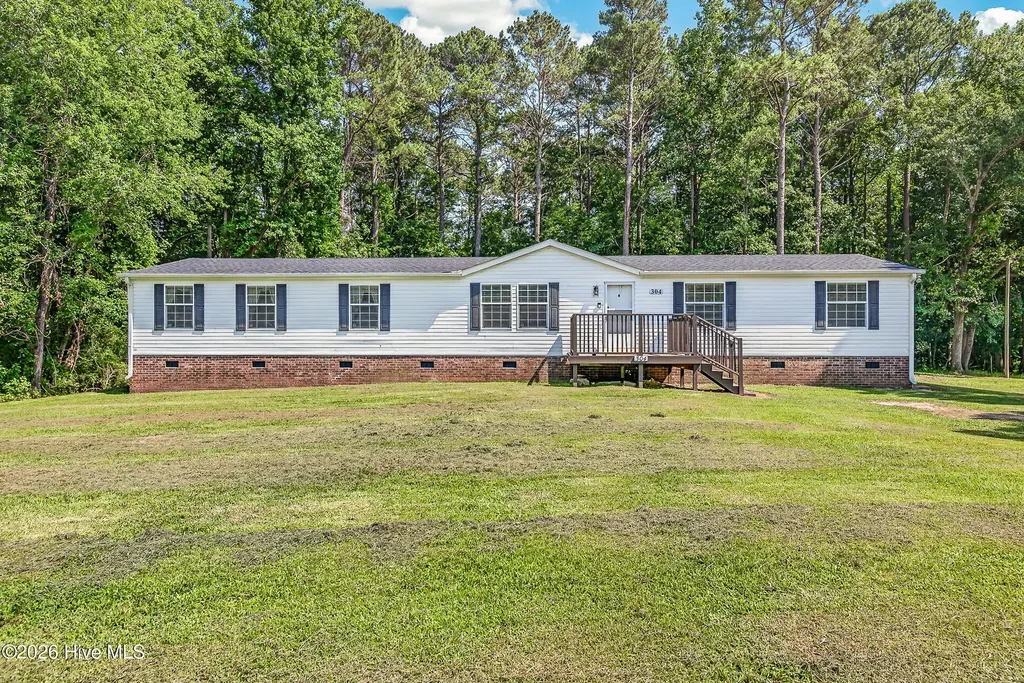 304 Washington Creek Drive Willard NC 28478