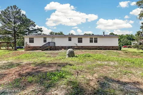 304 Washington Creek Drive Willard NC 28478