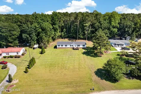 304 Washington Creek Drive Willard NC 28478