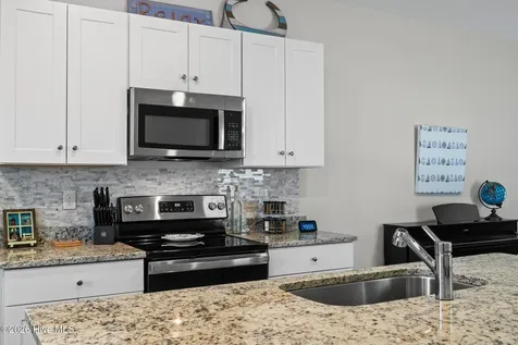 558 Ladyfish Loop NW Sunset Beach NC 28468