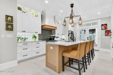 502 W Brown Street Southport NC 28461