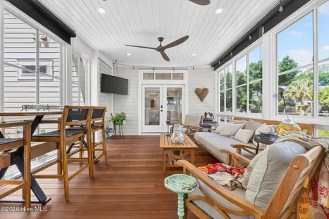 502 W Brown Street Southport NC 28461