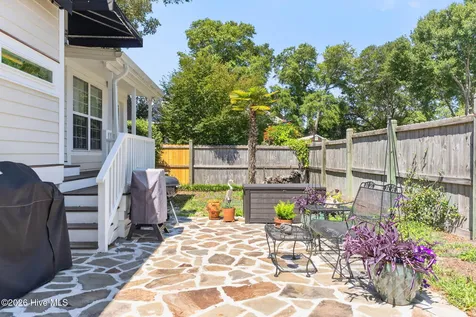 502 W Brown Street Southport NC 28461