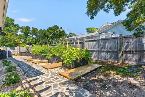 502 W Brown Street Southport NC 28461