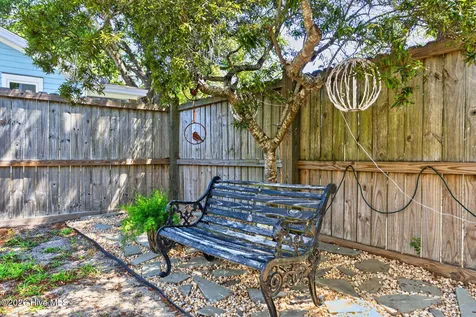 502 W Brown Street Southport NC 28461