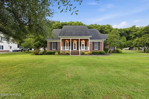 1706 Darian Drive Elizabeth City NC 27909