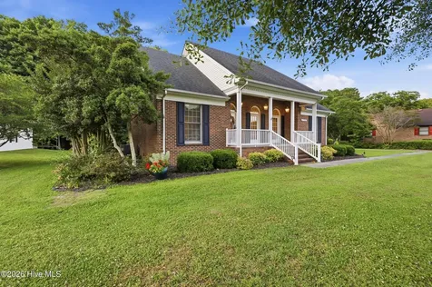 1706 Darian Drive Elizabeth City NC 27909