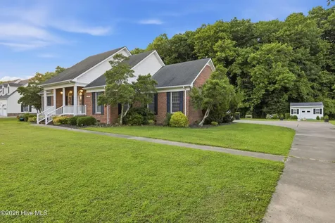 1706 Darian Drive Elizabeth City NC 27909