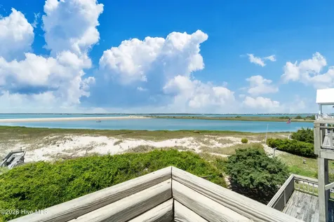 111 Bogue Court Emerald Isle NC 28594