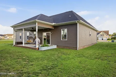 206 Pleasant Drive Elizabeth City NC 27909