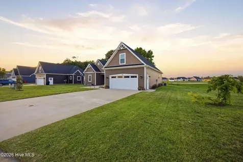 206 Pleasant Drive Elizabeth City NC 27909