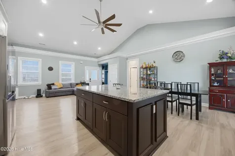 206 Pleasant Drive Elizabeth City NC 27909