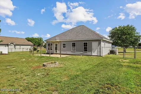 5606 Blanch Fields Lane Lucama NC 27851