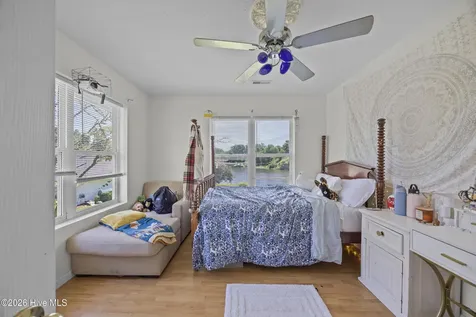 113 Dolphin Circle Hampstead NC 28443