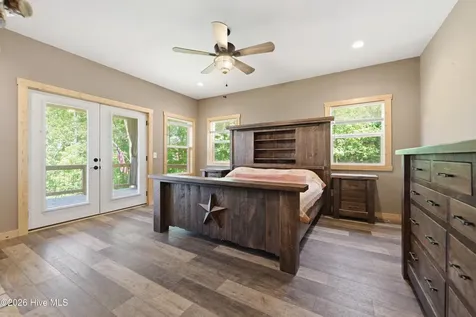 154 Blueberry Hill Hayesville NC 28904