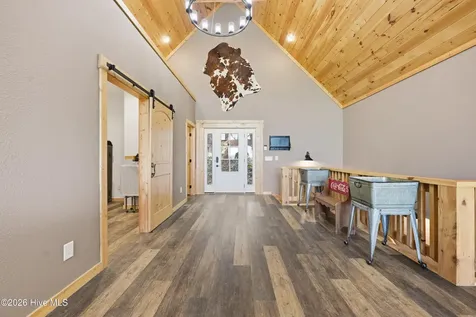 154 Blueberry Hill Hayesville NC 28904