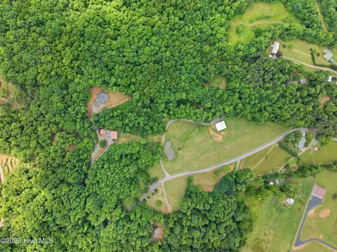 154 Blueberry Hill Hayesville NC 28904