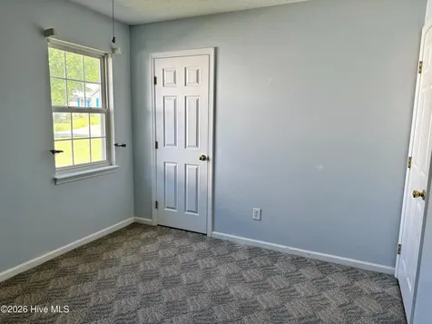 410 S Holly Lane Swansboro NC 28584