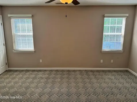 410 S Holly Lane Swansboro NC 28584