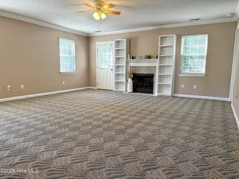 410 S Holly Lane Swansboro NC 28584