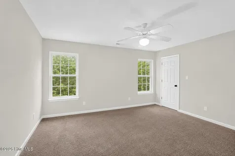 4240 Williamsbrook Lane Greenville NC 27858