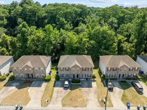 4240 Williamsbrook Lane Greenville NC 27858
