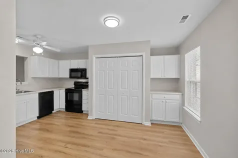 4240 Williamsbrook Lane Greenville NC 27858