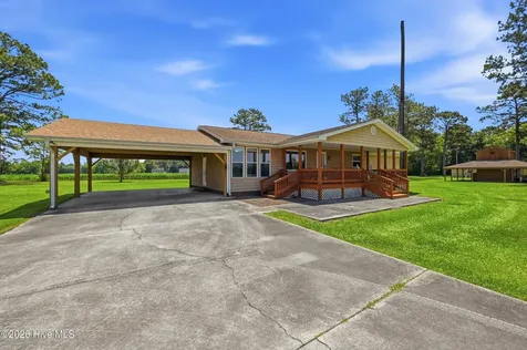 2665 Us Highway 117 Burgaw NC 28425