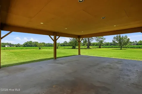 2665 Us Highway 117 Burgaw NC 28425