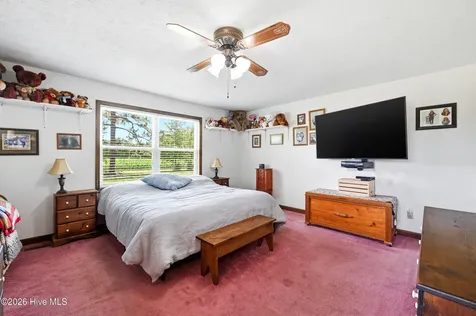 2665 Us Highway 117 Burgaw NC 28425