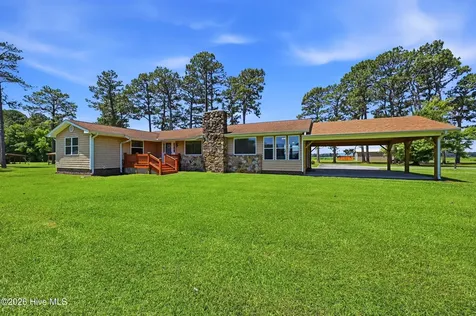 2665 Us Highway 117 Burgaw NC 28425